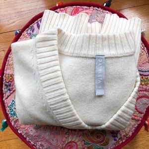 Athleta Wool Cashmere V-Neck Tunic Sweater, Dove SIZE XS. ❤️❤️